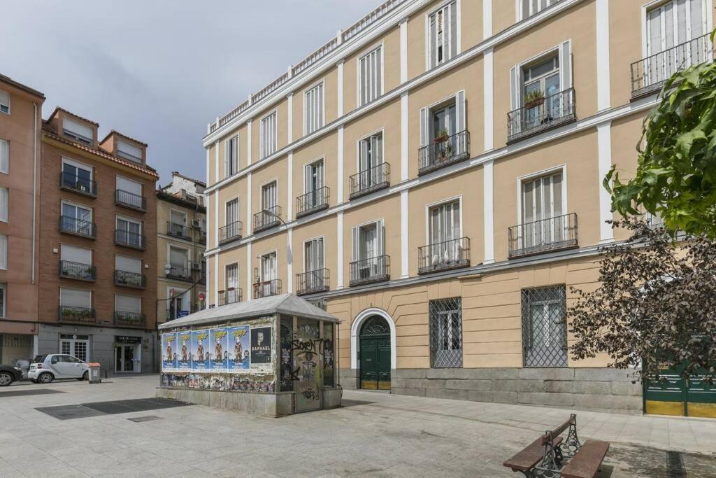 Apartamentos Plaza De Pedro Zerolo I Madri Exterior foto
